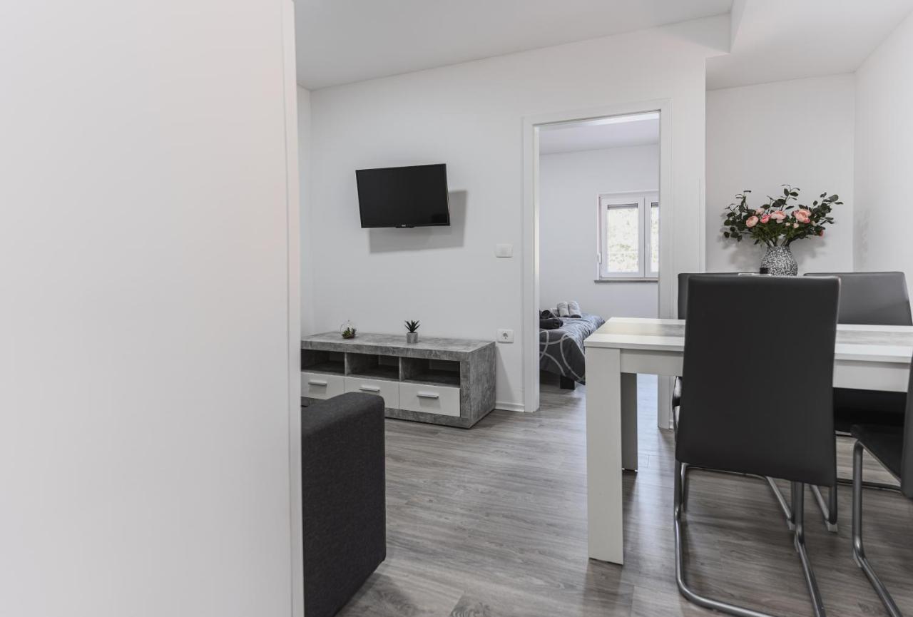 Apartments Marancin Umag Extérieur photo